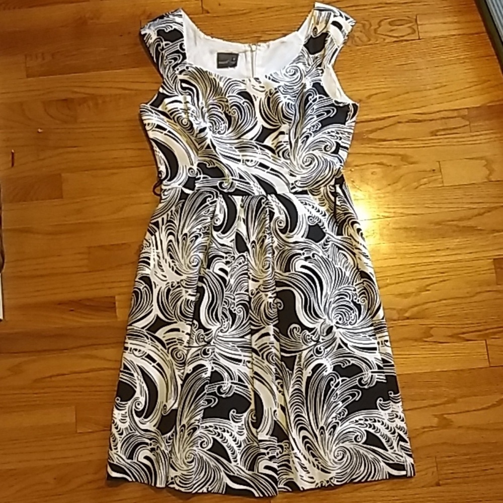 A-Line Dress with POCKETS!!!